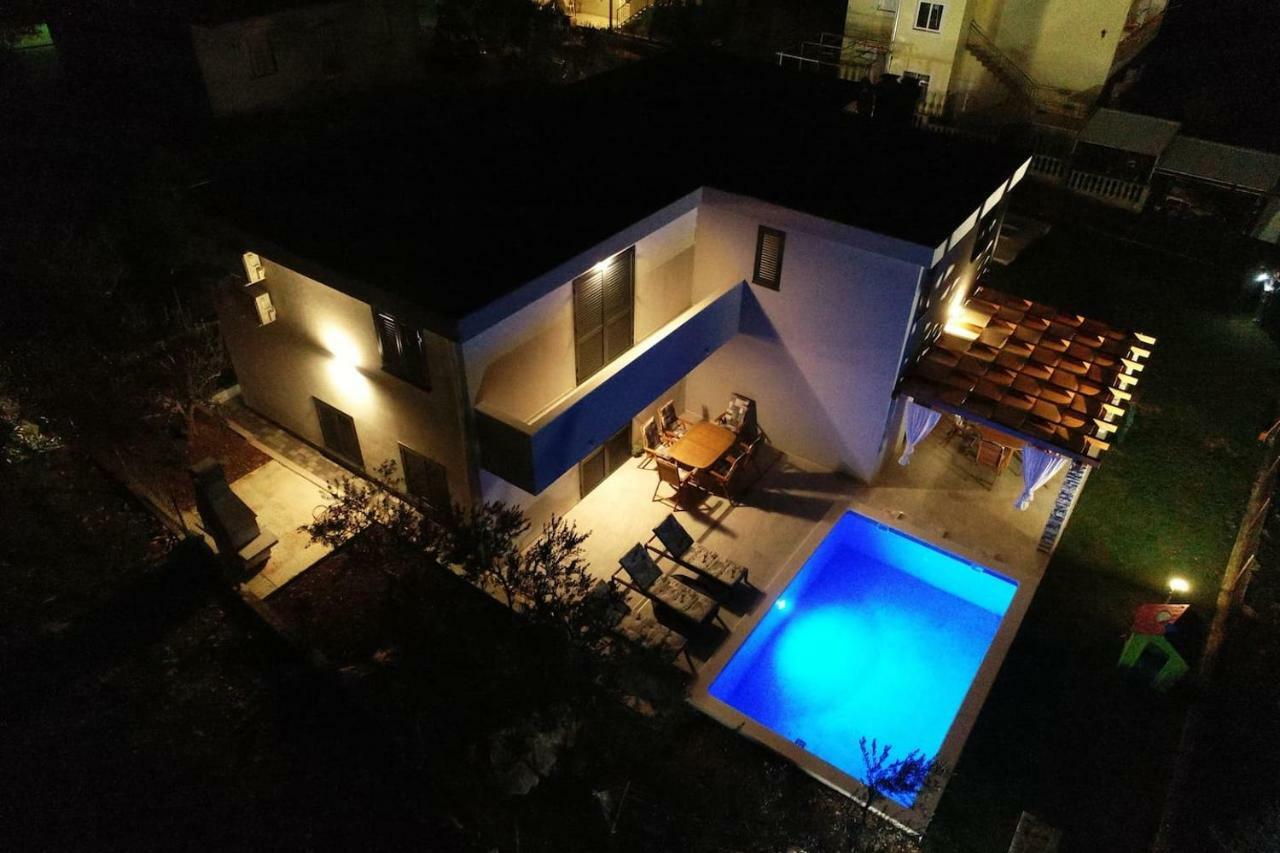The Globetrotter'S Residence Kaštel Novi Zewnętrze zdjęcie