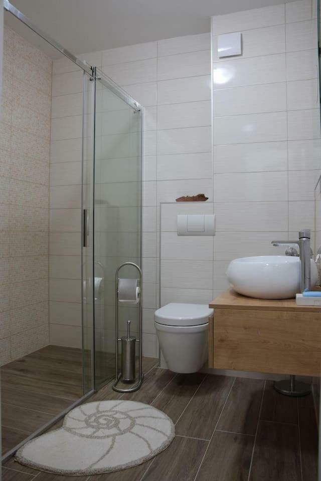 The Globetrotter'S Residence Kaštel Novi Zewnętrze zdjęcie